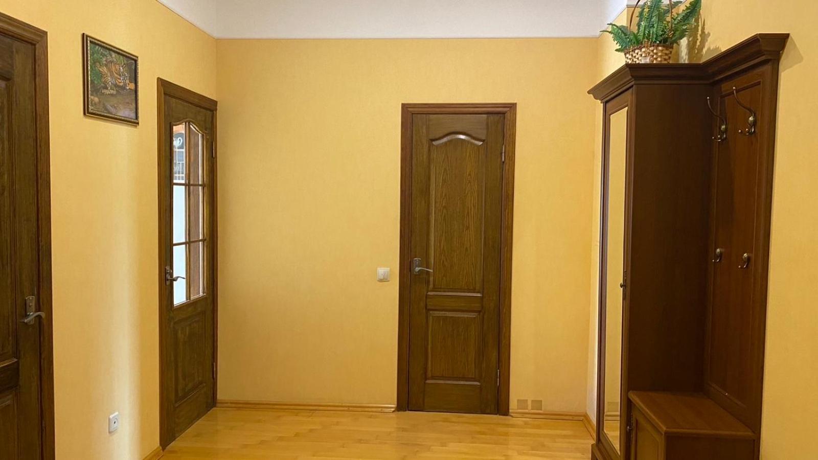 Comfortable Apartment On The Obolon Kiev Eksteriør billede